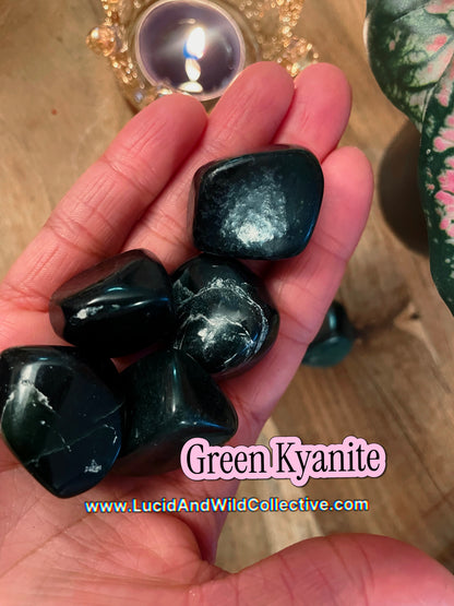 Green Kyanite Crystal | Heart Alignment • Balance • Truth