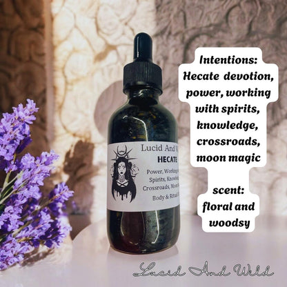 Hekate Ritual Oil - Goddess of Witchcraft, Crossroads, Hecate