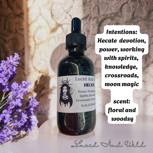 Hekate Ritual Oil - Goddess of Witchcraft, Crossroads, Hecate