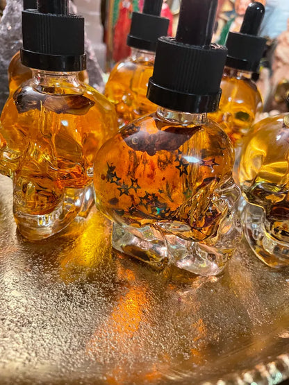 Hexing And Cursing Oil - Do Not Use on Skin