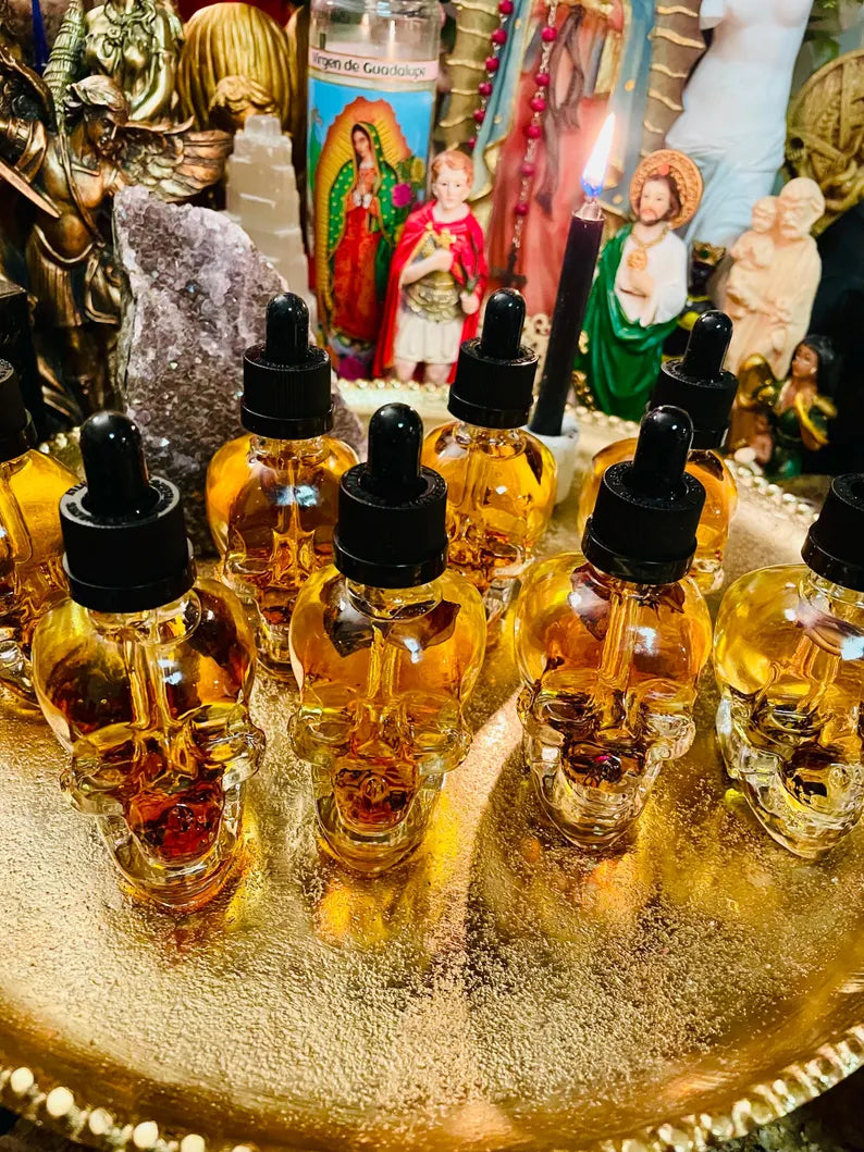 Hexing And Cursing Oil - Do Not Use on Skin