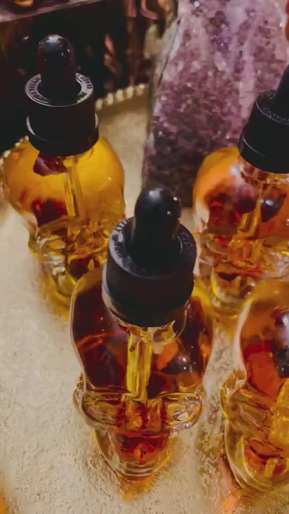 Hexing And Cursing Oil - Do Not Use on Skin