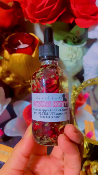 Divine Kitty Oil – Attraction, Feminine Essence